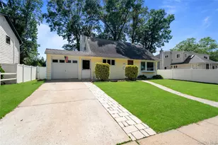 116 Spruce St, Massapequa Park, NY 11762 - Photo 3