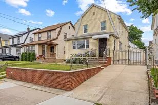 89-73 215th St, Queens Village, NY 11427 - Photo 3