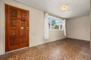 89-73 215th St, Queens Village, NY 11427 - Photo 15