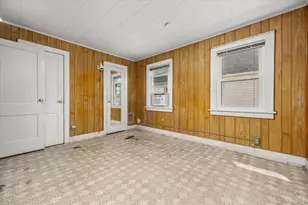 89-73 215th St, Queens Village, NY 11427 - Photo 17