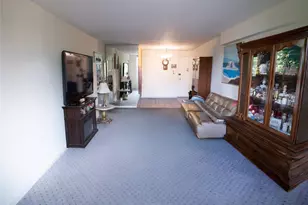 54-40 Little Neck Pkwy, Little Neck, NY 11362 - Photo 5