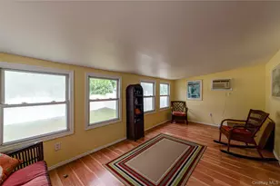 11 Spruce St, Islip, NY 11751 - Photo 11
