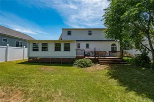 11 Spruce St, Islip, NY 11751 - Photo 31