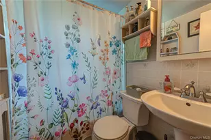 11 Spruce St, Islip, NY 11751 - Photo 23
