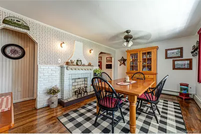11 Spruce Street, Islip, NY 11751 - Photo 7