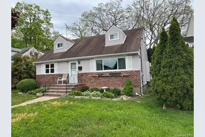 1916 Wilson Avenue, North Bellmore, NY 11710 - Photo 3