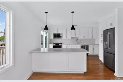 89 Ocean Avenue #A, Massapequa, NY 11758 - Photo 3
