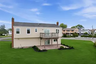 89 Ocean Ave, Massapequa, NY 11758 - Photo 17