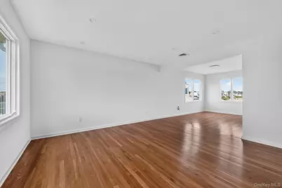 89 Ocean Avenue #A, Massapequa, NY 11758 - Photo 5