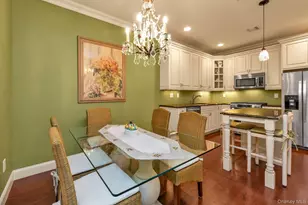 104 Shady Ln, Westbury, NY 11590 - Photo 9