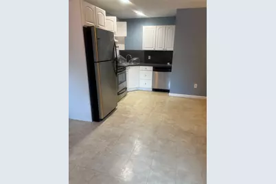 34 Markwood Lane, East Northport, NY 11731 - Photo 5