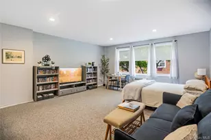 61 Maine Ave, Rockville Centre, NY 11570 - Photo 9