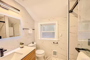 9 Watkins Pl, New Rochelle, NY 10801 - Photo 15