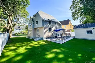 9 Watkins Pl, New Rochelle, NY 10801 - Photo 23