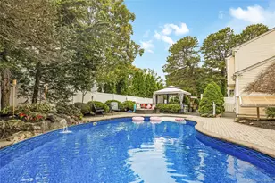 10 John St, Selden, NY 11784 - Photo 7