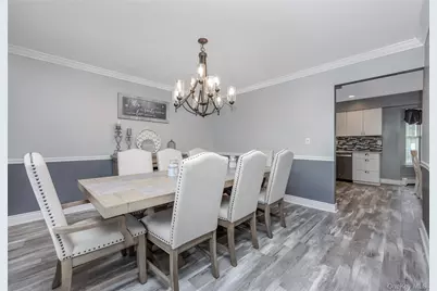 10 John Street, Selden, NY 11784 - Photo 21