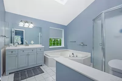 10 John Street, Selden, NY 11784 - Photo 31