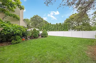 10 John St, Selden, NY 11784 - Photo 43