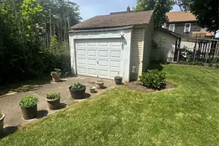 100-48 222nd St, Queens Village, NY 11429 - Photo 39