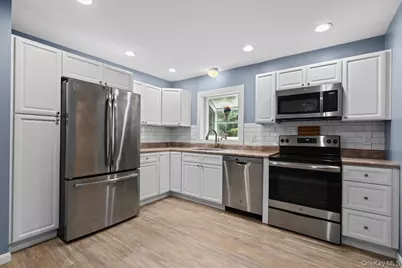138 Kent Shore Drive, Carmel, NY 10512 - Photo 3