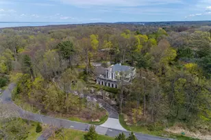 8 Frost Creek Dr, Locust Valley, NY 11560 - Photo 3