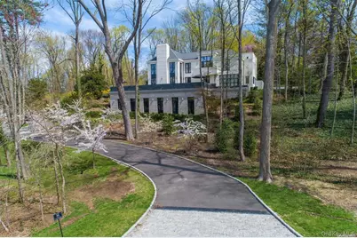 8 Frost Creek Drive, Locust Valley, NY 11560 - Photo 1