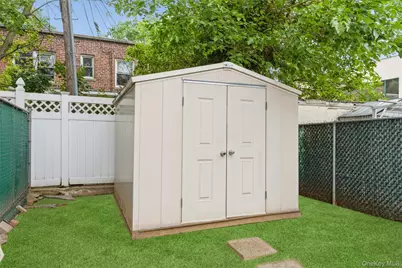 4318 195th Street, Flushing, NY 11358 - Photo 25