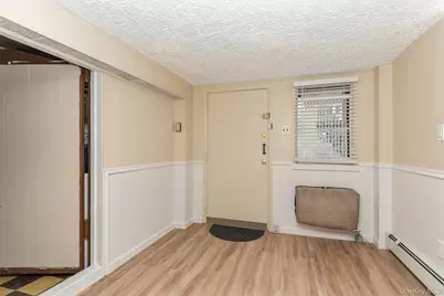 4318 195th Street, Flushing, NY 11358 - Photo 5