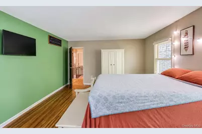 55 Riverview Court, Oakdale, NY 11769 - Photo 37
