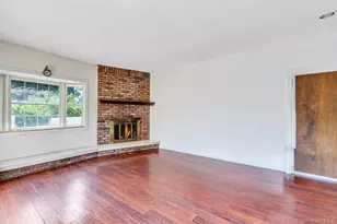 55 Riverview Ct, Oakdale, NY 11769 - Photo 47