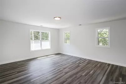245 New Avenue, Wyandanch, NY 11798 - Photo 15