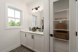 14 Victor Ln, Yonkers, NY 10710 - Photo 13