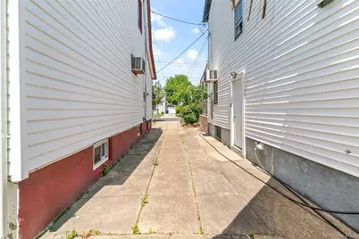 8952 218th Street, Queens Village, NY 11427 - Photo 31