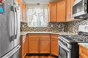 119-17 Guy R Brewer Blvd, Jamaica, NY 11434 - Photo 11
