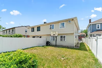 11917 Guy R Brewer Boulevard, Jamaica, NY 11434 - Photo 25