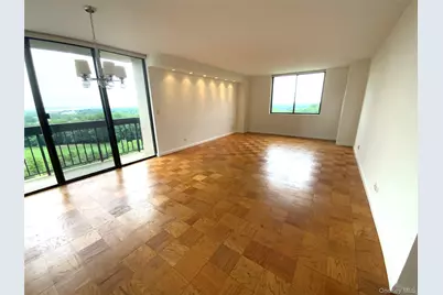 27110 Grand Central Parkway #14E, Floral Park, NY 11005 - Photo 3