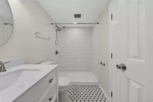 34 Pinetop Dr, Shirley, NY 11967 - Photo 23