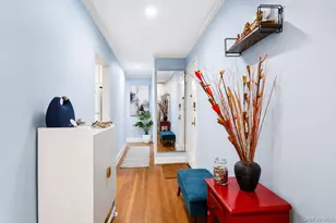 30 Grace Ave, Great Neck, NY 11021 - Photo 3