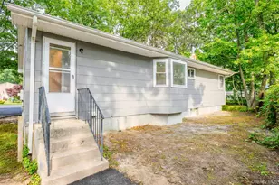 84 Flower Rd, Mastic Beach, NY 11951 - Photo 11