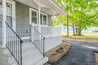84 Flower Road, Mastic Beach, NY 11951 - Photo 5