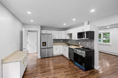84 Flower Road, Mastic Beach, NY 11951 - Photo 33