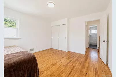 290 Eastwood Boulevard, Centereach, NY 11720 - Photo 15