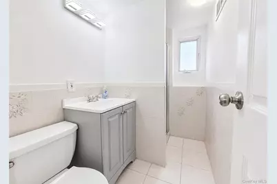 290 Eastwood Boulevard, Centereach, NY 11720 - Photo 13