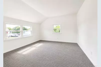 290 Eastwood Boulevard, Centereach, NY 11720 - Photo 17