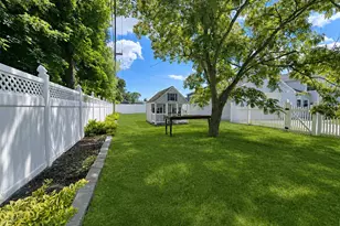 290 Eastwood Blvd, Centereach, NY 11720 - Photo 25