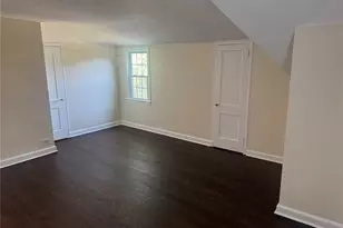 27 Keogh Ln, New Rochelle, NY 10805 - Photo 11