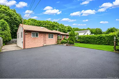119 Chanel Drive E, Shirley, NY 11967 - Photo 3