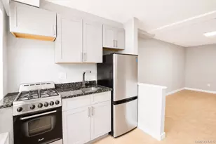 470 E Broadway, Long Beach, NY 11561 - Photo 11