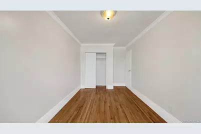 4392 Carpenter Apt #2 Avenue, Bronx, NY 10466 - Photo 11