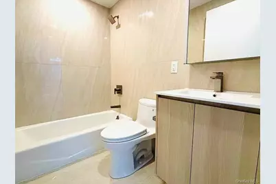 3371 Prince Street #8C, Flushing, NY 11354 - Photo 9